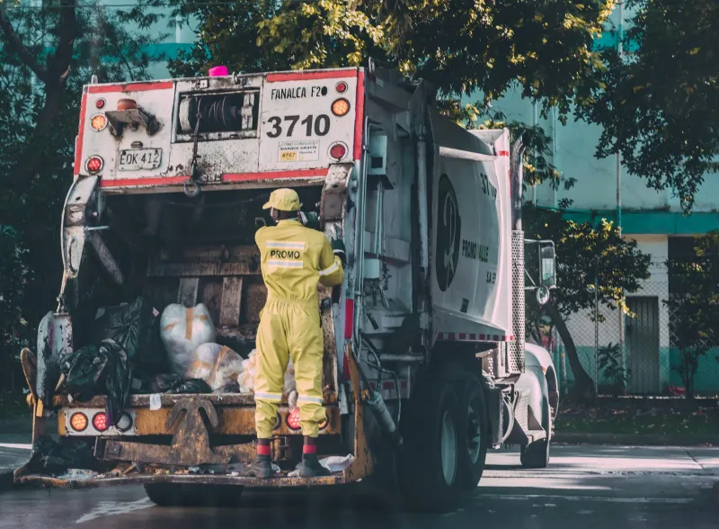 From Dumpsters to Diplomas: The Sanitation Worker Who Swept America Off Its Feet With Words