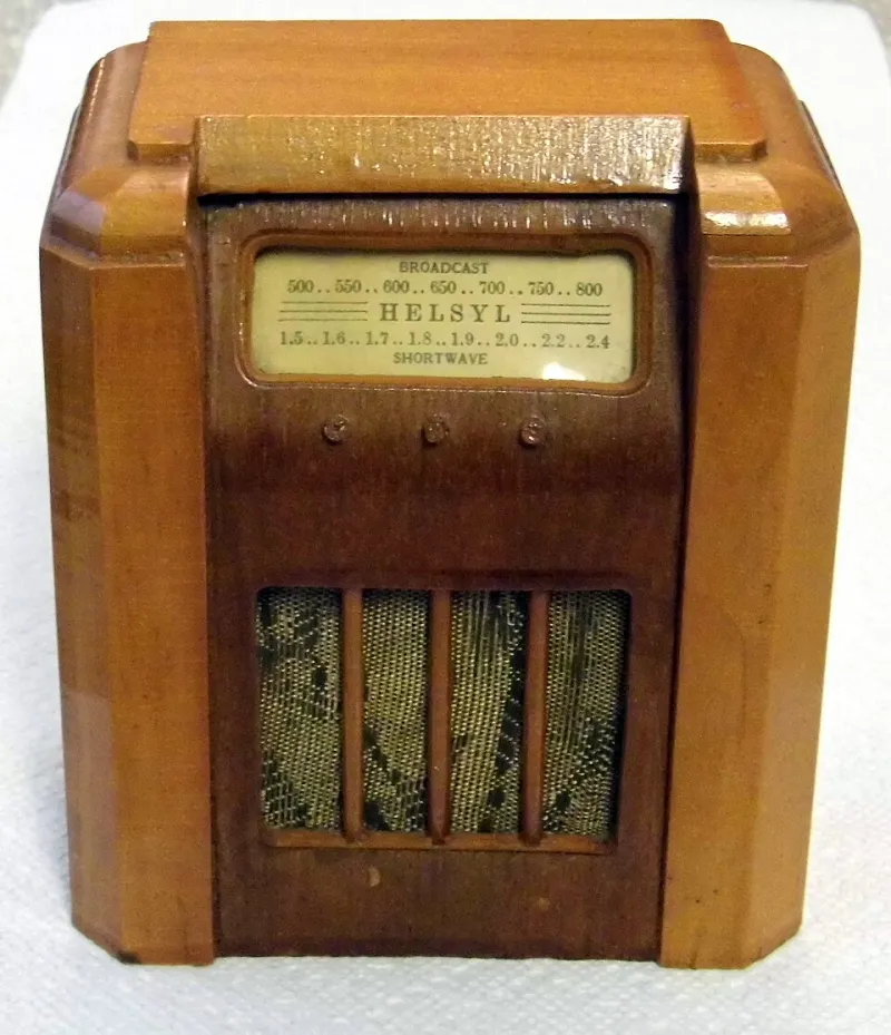 The Voice That Stumbled Its Way Into Every American Living Room